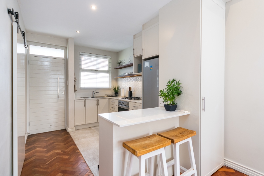 To Let 0 Bedroom Property for Rent in Sea Point Western Cape